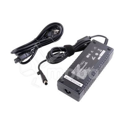 Блок питания (сетевой адаптер) для ноутбука MSI 19,5V, 6,9A, 135W (7,4×5,0 с иглой)